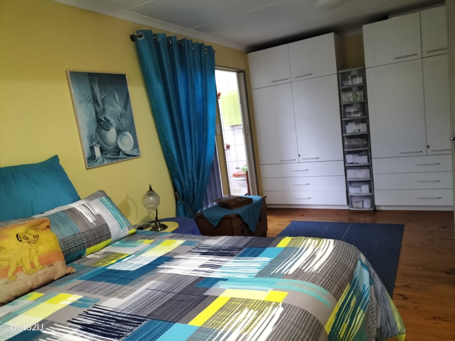 3 Bedroom Property for Sale in Fraaiuitsig Western Cape